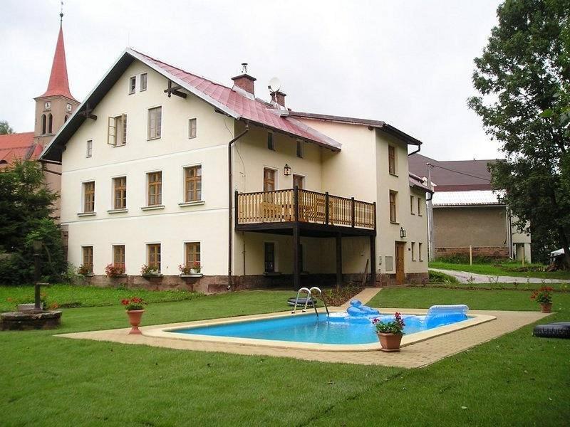 Droom B&B Cermna Экстерьер фото