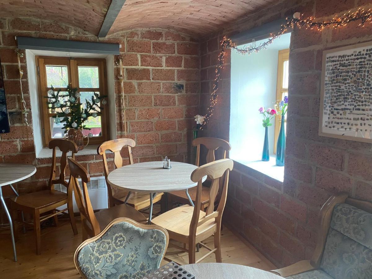 Droom B&B Cermna Экстерьер фото